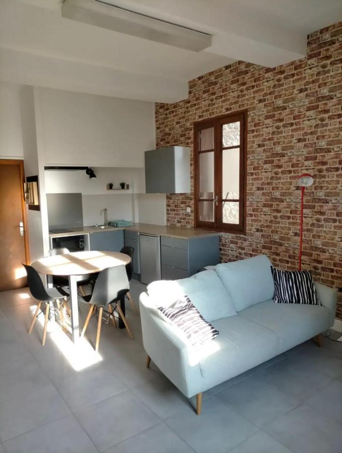 Appartement Refait A Neuf + Parking Gratuit Perpignan Bagian luar foto