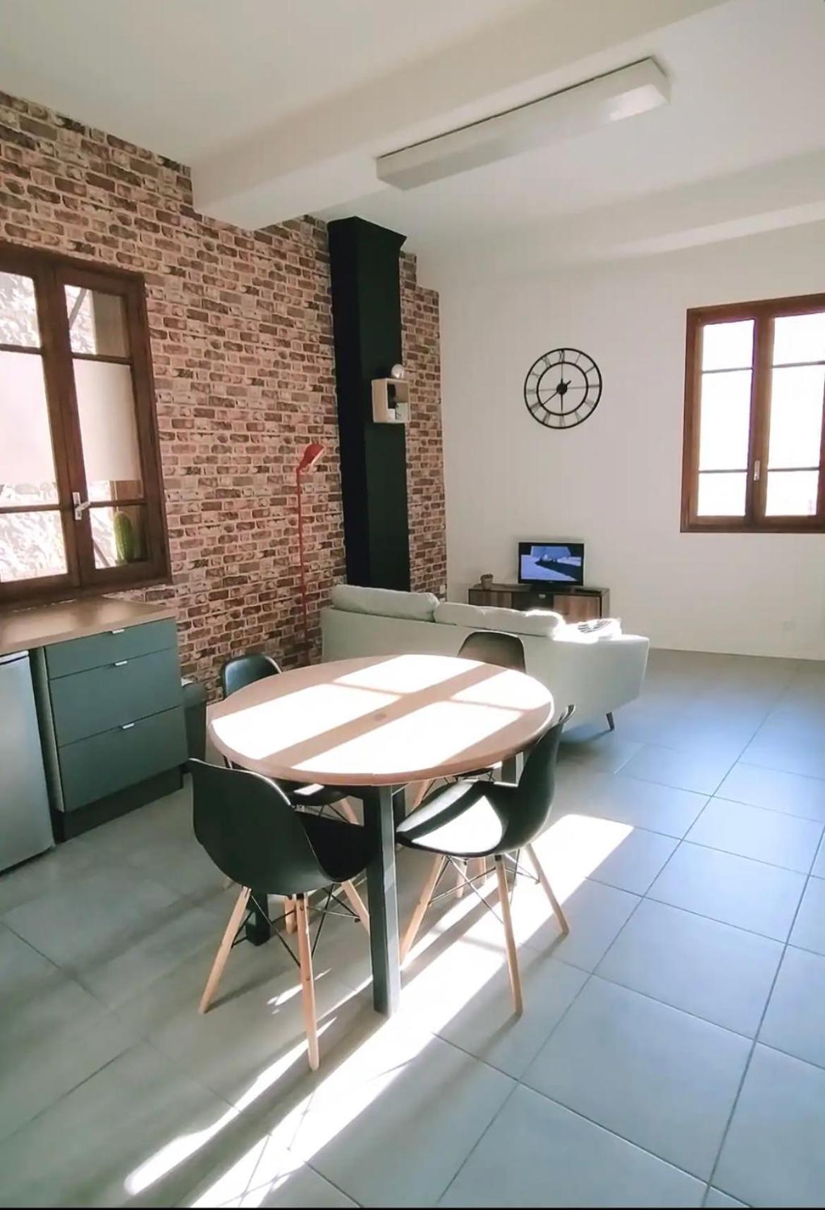 Appartement Refait A Neuf + Parking Gratuit Perpignan Bagian luar foto